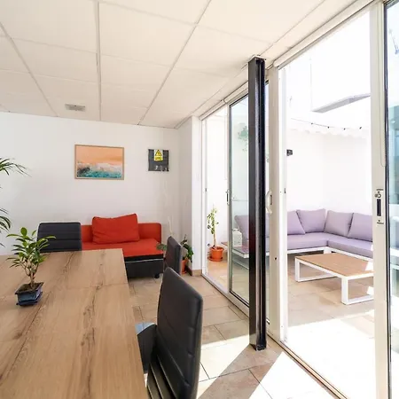 Un Lugar House Canteras - Coliving Homestay *