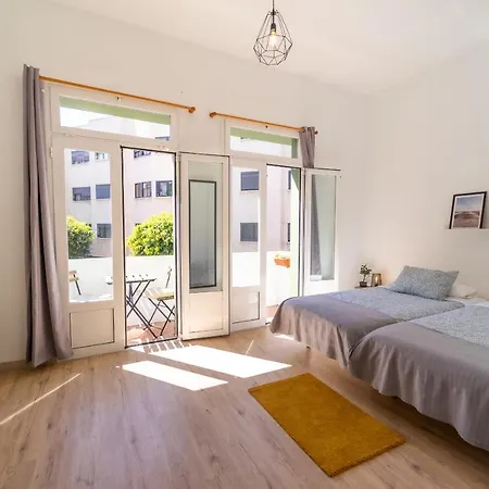 Un Lugar House Canteras - Coliving Homestay *