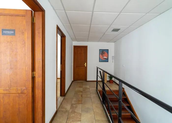 Un Lugar House Canteras - Coliving Δωμάτια σε οικογενειακή κατοικία