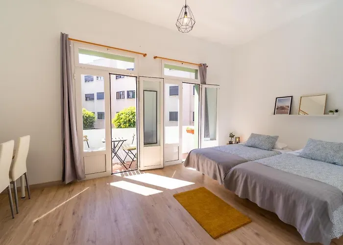 Un Lugar House Canteras - Coliving Δωμάτια σε οικογενειακή κατοικία *