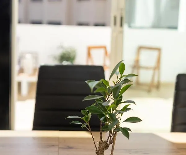 Un Lugar House Canteras - Coliving *