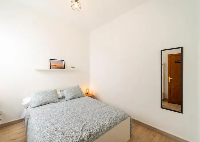 Un Lugar House Canteras - Coliving Δωμάτια σε οικογενειακή κατοικία *